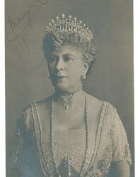 189 Mary of Teck Signed Photograph