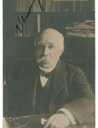 181 Georges Clémenceau Signed Photograph